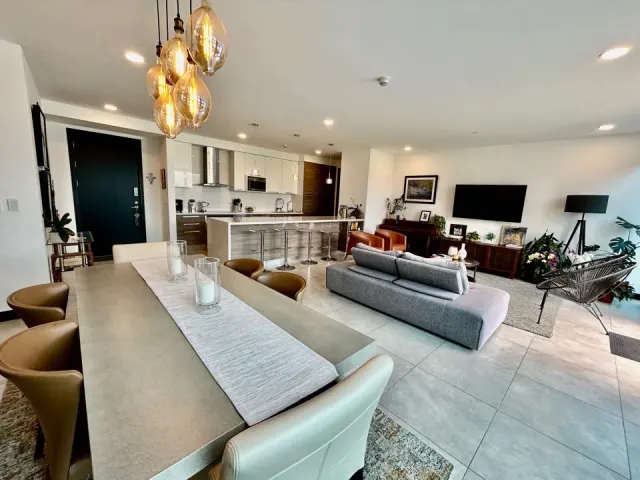 Luxury penthouse for sale in Guachipelin 203, Escazu