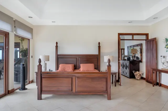 Playa Hermosa ocean view home