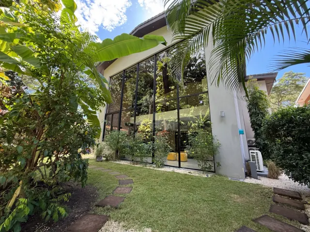 Modern 3-Bedroom Loft for Sale in Playa Potrero