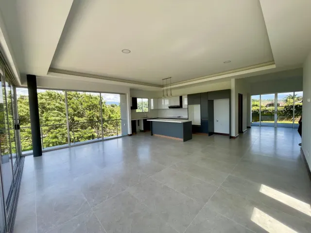 Casa Cielo house for rent San Rafael Alajuela in gated community