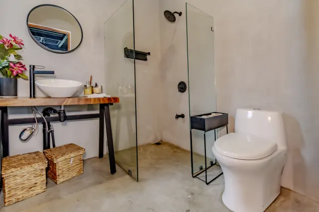 House for Sale in Hacienda Los Reyes, Guácima: Elegance and Comfort in an Exclusive Setting