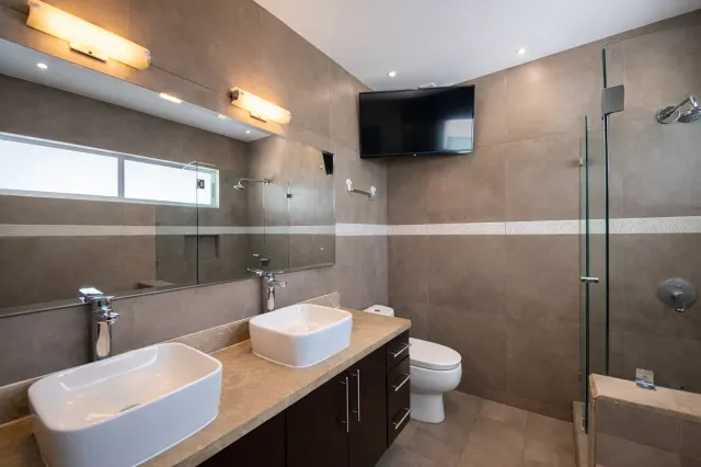 Modern Two-Story Home for Rent in La Rambla – Panasonic Area, Alajuela