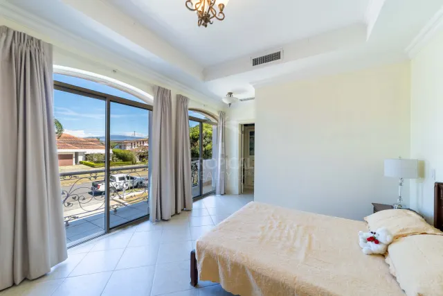 Luxury Golf Front Home for Sale in Valle del Sol, Santa Ana