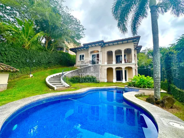 Villa Real for sale or rent