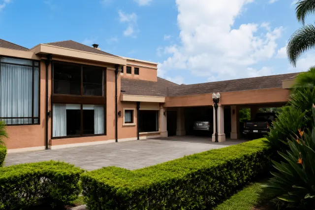 Villa Madeiras – Luxury Estate in Monterán Golf Community