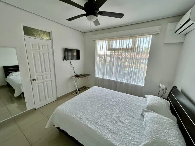 House for sale in Hacienda Los Reyes, boasting a prime location and outstanding features.