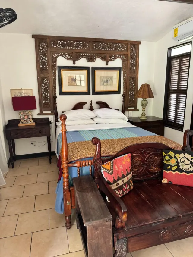 Beachfront house and apartments for sale Tivives