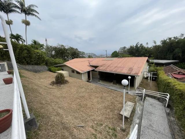 Property with Stunning Views in San Rafael Escazú