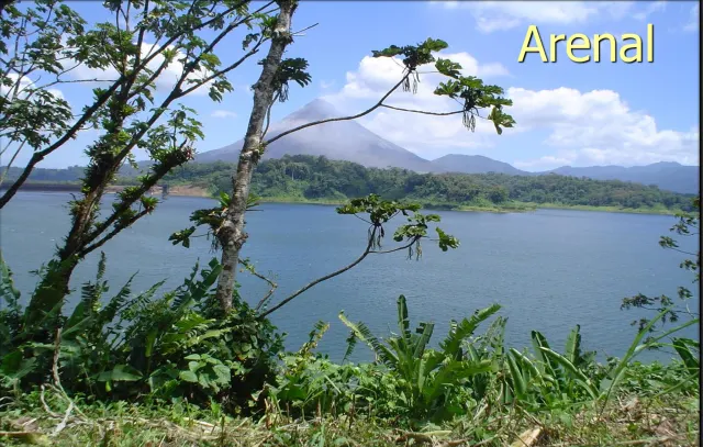 Exclusive Property in Arenal, Costa Rica – 20.3 Hectares with Volcano and Lake Views