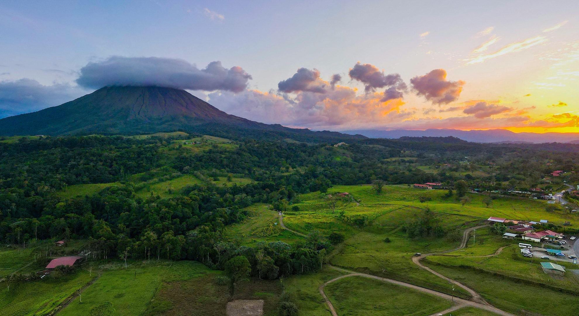 Figure out your Finances for Buying Real Estate in Costa Rica